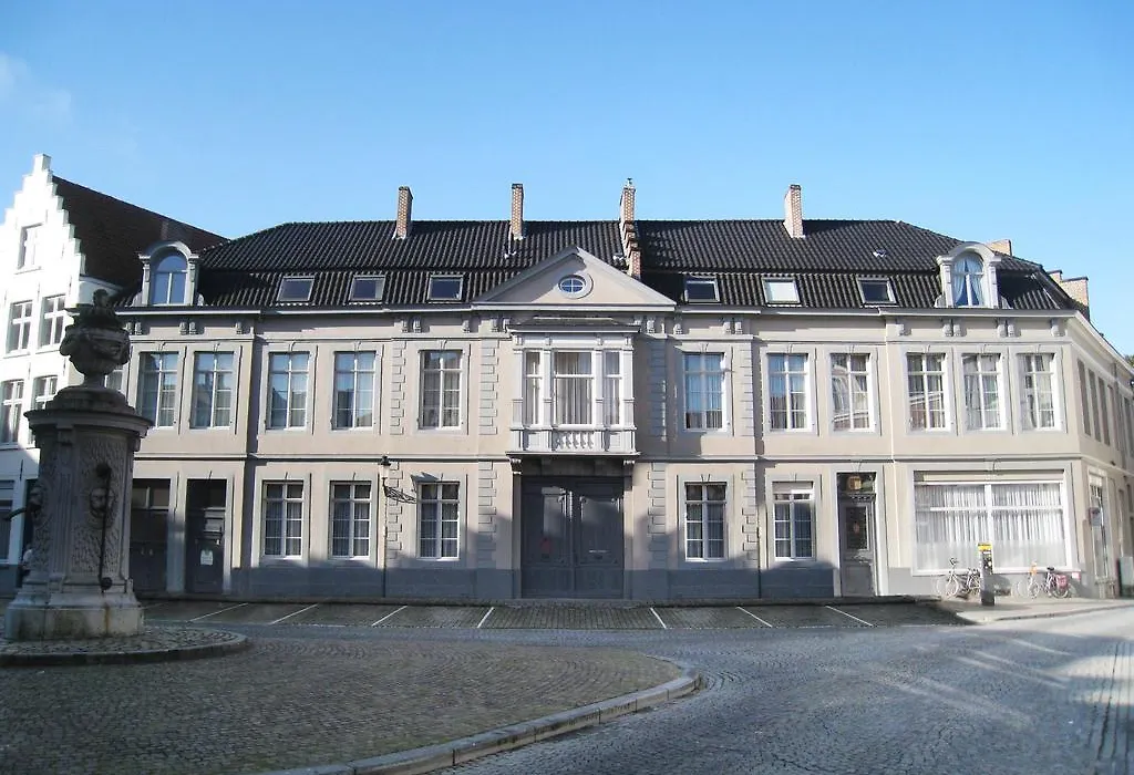 House Of 3*