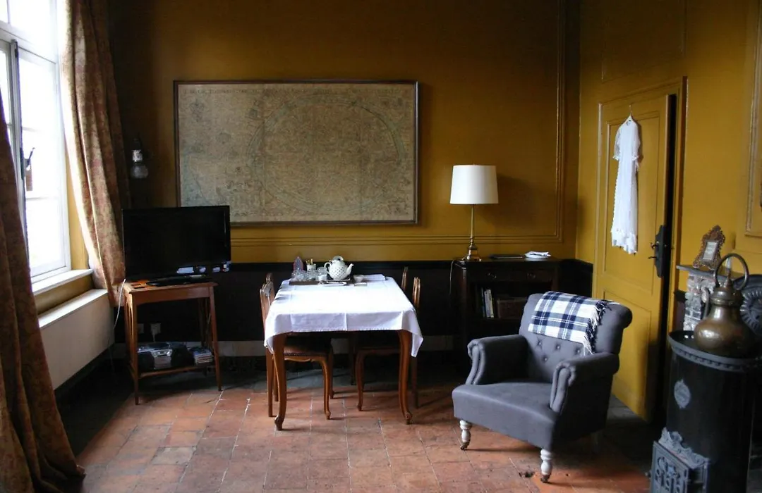 Bed and Breakfast De Sterre 3*